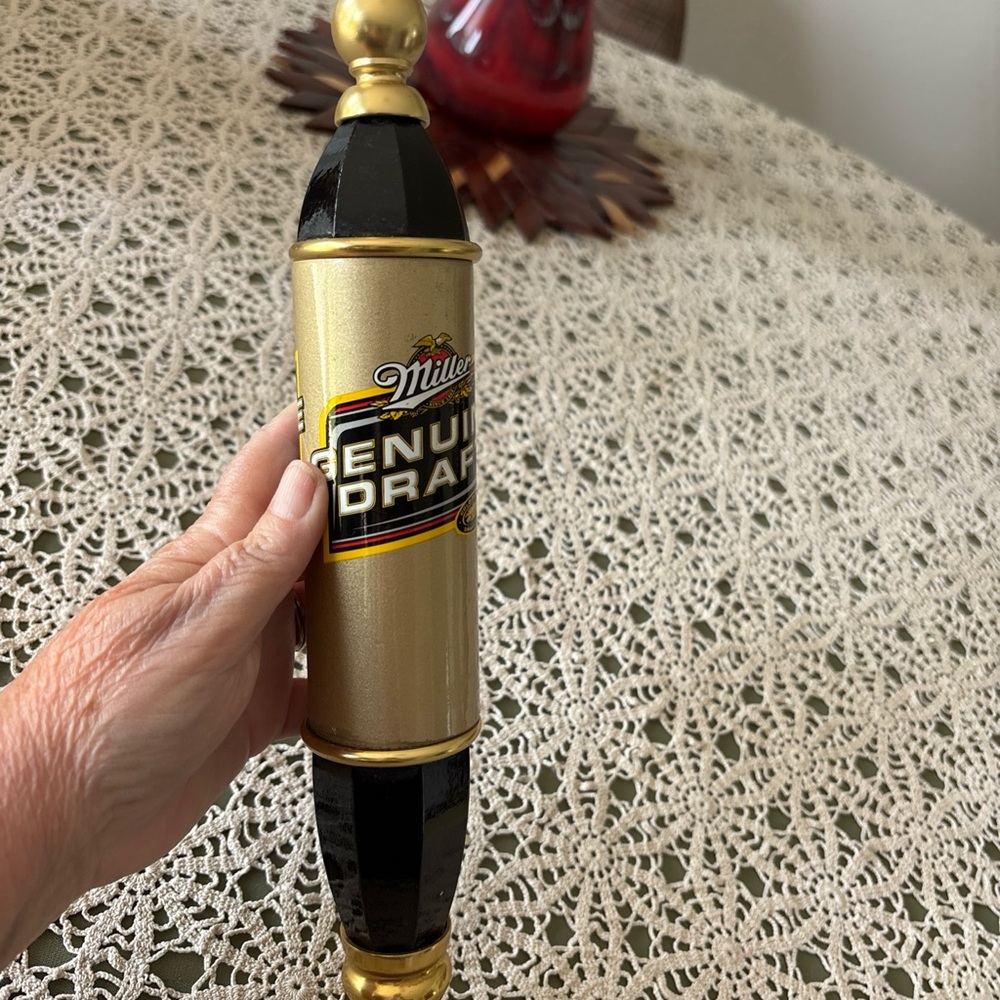 Miller Genuine draft beer torpedo tap handle. Preloved. Light wear. 12”, video - Picture 9 of 12